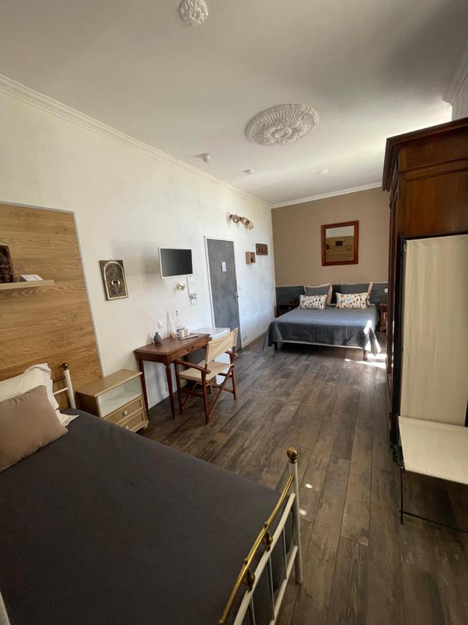 Villa-Chateau Les Terrasses - Tamaris, Plage Des Sablettes, Mer Au Bas De La Propriete ลาแซน-ซูร์-แมร์ ภายนอก รูปภาพ