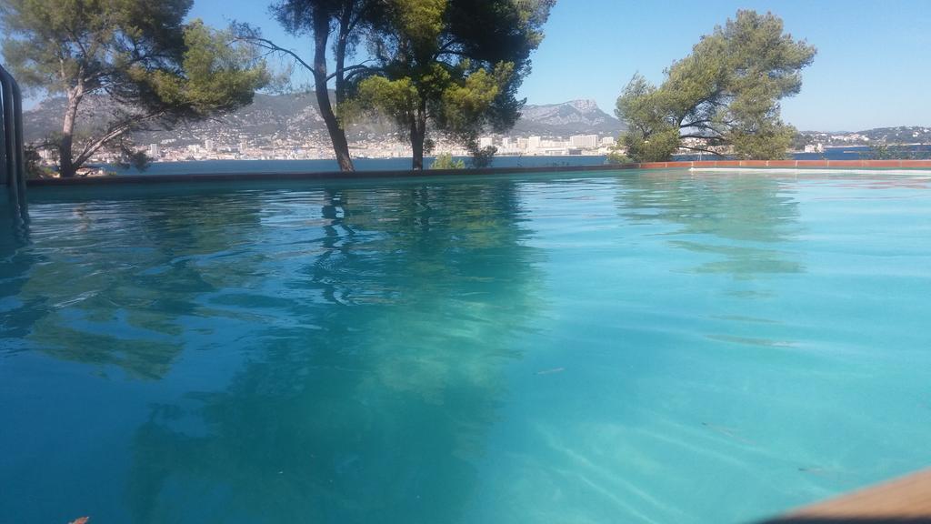 Villa-Chateau Les Terrasses - Tamaris, Plage Des Sablettes, Mer Au Bas De La Propriete ลาแซน-ซูร์-แมร์ ภายนอก รูปภาพ