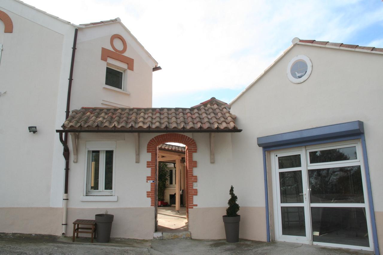 Villa-Chateau Les Terrasses - Tamaris, Plage Des Sablettes, Mer Au Bas De La Propriete ลาแซน-ซูร์-แมร์ ภายนอก รูปภาพ